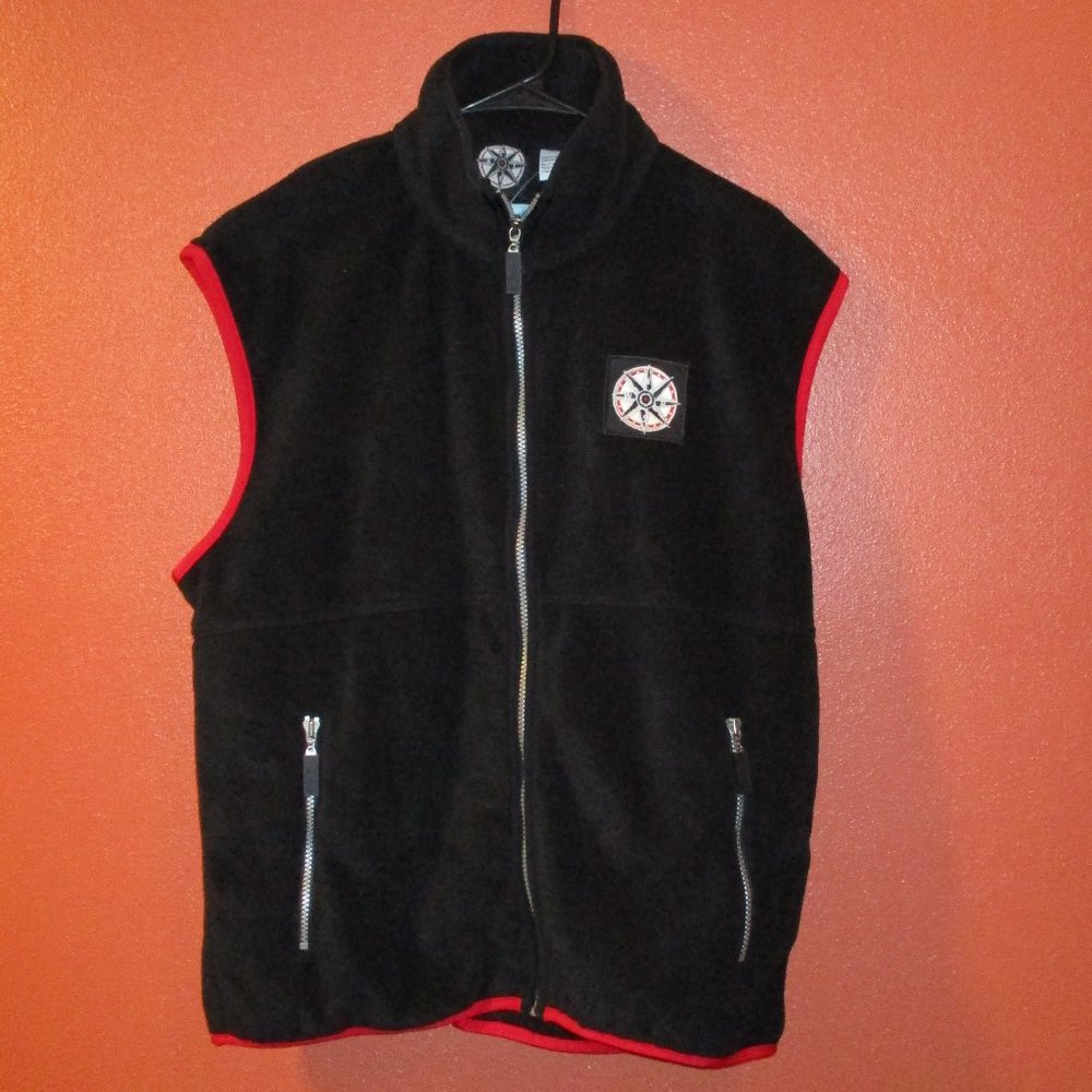Marlboro Fleece Vest NEW 1997 Men Large Black Red Full Zip Warm Outdoors Vest